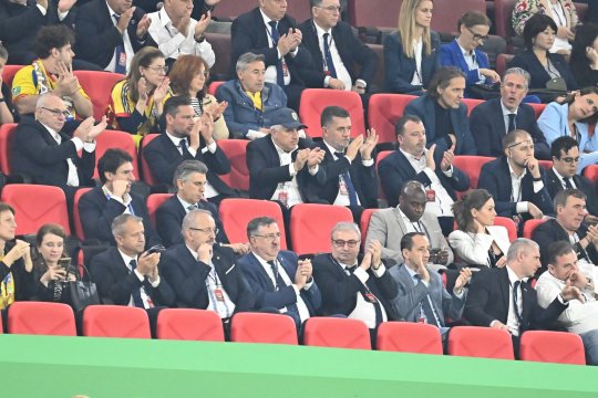 Atac fără menajamente la adresa apropiatului lui Gică Hagi, angajat FRF: ”Pleacă, băiatule!” / ”Îți dădeai seama după prima vizită că ești un dobitoc”
