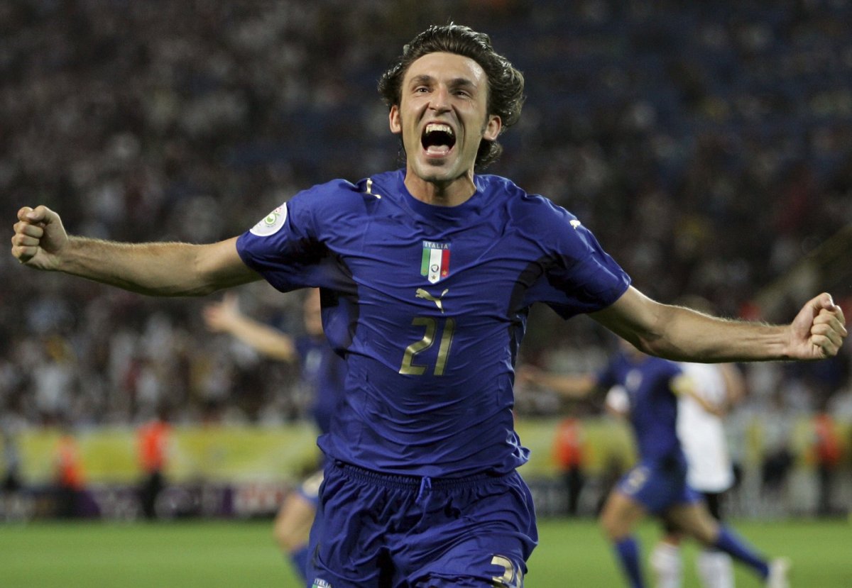 Andrea Pirlo are 116 selecții și 13 goluri marcate pentru naționala Italiei