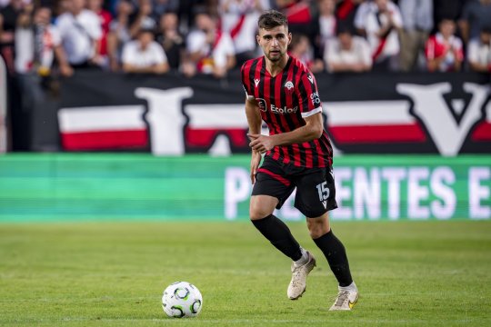 ”Are un randament bun”. Noul transfer al lui Dinamo a ajuns în cantonament