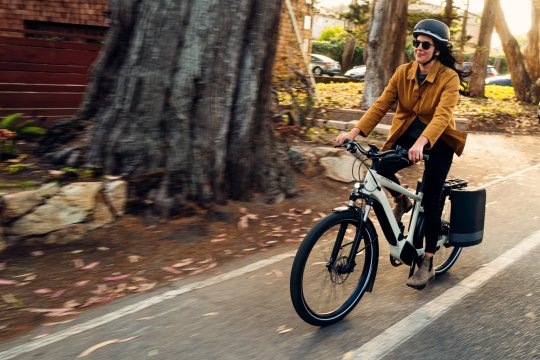 De ce bicicleta electrică este alegerea ideală pentru deplasările zilnice