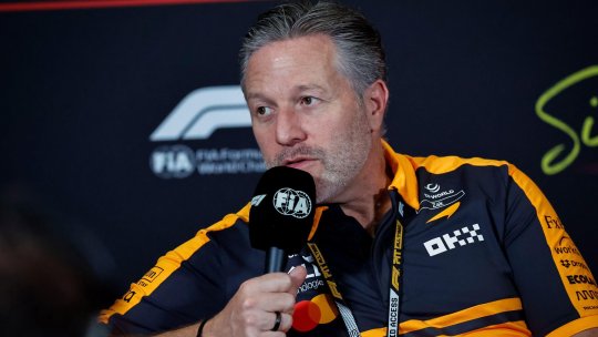 Zak Brown a pus capăt speculațiilor privind venirea lui Max Verstappen la McLaren