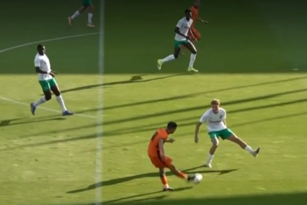 Fază controversată la Auda - FCSB! Golul lui Bîrligea a fost anulat, dar VAR-ul nu a putut interveni