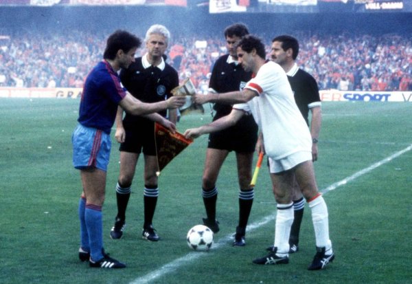 Legendarul Franco Baresi a murit. Florin Răducioiu îl consideră ”cel mai mare fotbalist” alături de care a jucat