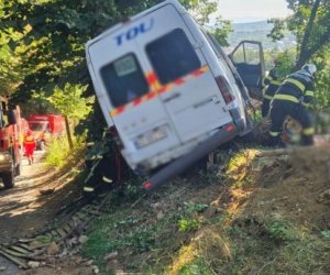Echipa secundă a lui Dinamo, implicată într-un accident rutier grav! Adrian Ropotan a fost resuscitat. Un om a murit