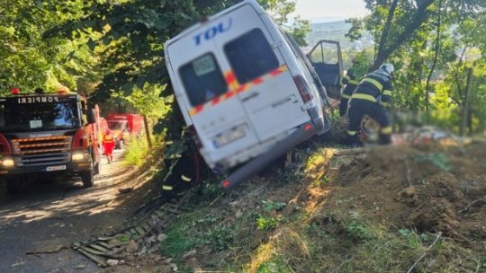 ”În ce an a avut loc accidentul?”. Reacție surprinzătoare a patronului firmei care a închiriat microbuzul implicat în tragedia de la Câmpulung