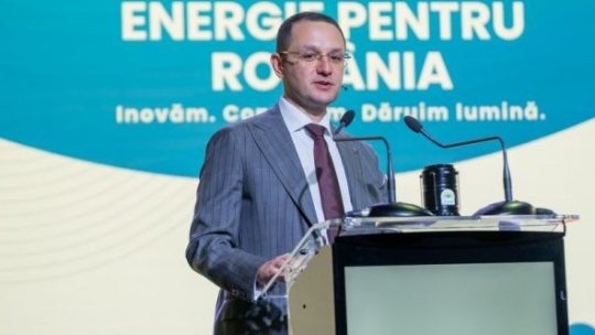 Alexandru Chiriță: ”Nu avem nevoie de încă o soluție. Avem nevoie de patru ore”; Electrica lansează programul „Ținem România Aprinsă”, oferind gratuit energie companiilor care își mută consumul în orele cu producție solară ridicată
