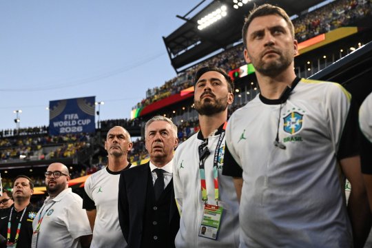 Membrul Generației de Aur, atac uluitor în direct: ”Italian pervers și fițos, are și vreo două Mondiale câștigate! Nu ai fost antrenor niciodată și te compari cu Neymar?!”