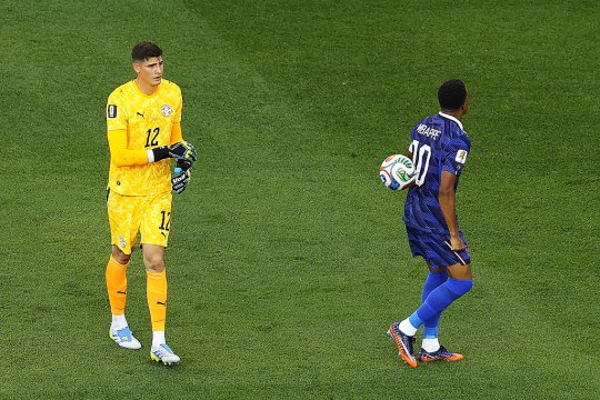 A aruncat cu mingea în Mbappe: ”I-am întins mâna ca să-l felicit”