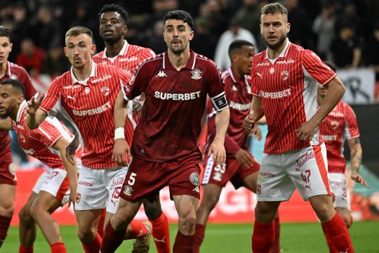 Lovitură pregătită de FCSB! Fostul titular al lui Dinamo, tot mai aproape de rivala din SuperLiga