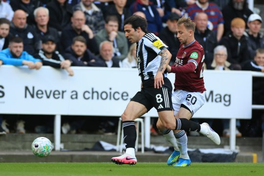 S-a făcut mutarea de 115.000.000 de euro în Premier League