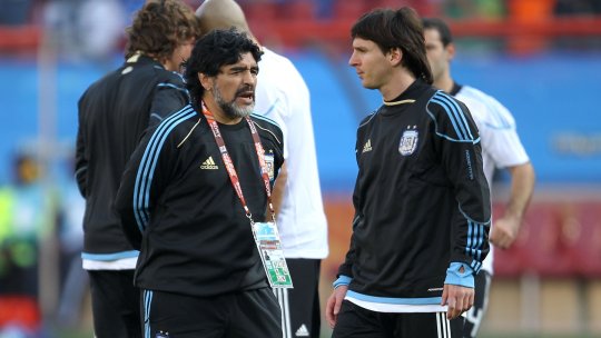 Atac dezlănțuit: ”Dacă eram rahatul de Messi, mergeam la mormântul lui Maradona și îi puneam cele 8 Baloane de Aur ale mele acolo!”