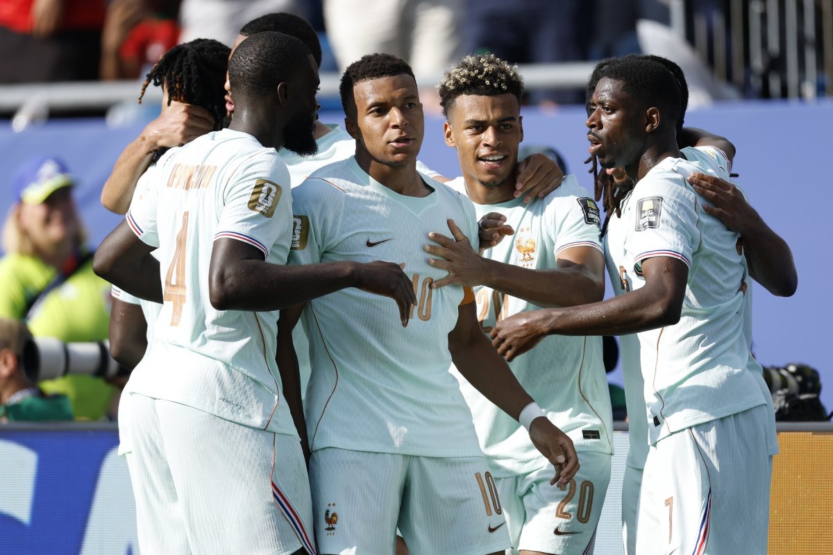 Franța - Maroc 2-0, în primul sfert de la Mondial!