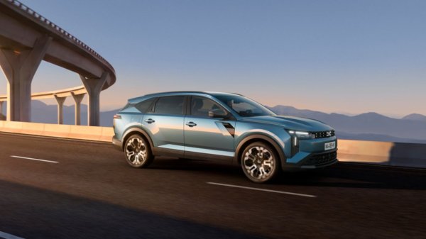 Dacia Striker, trei universuri auto distincte într-un singur produs
