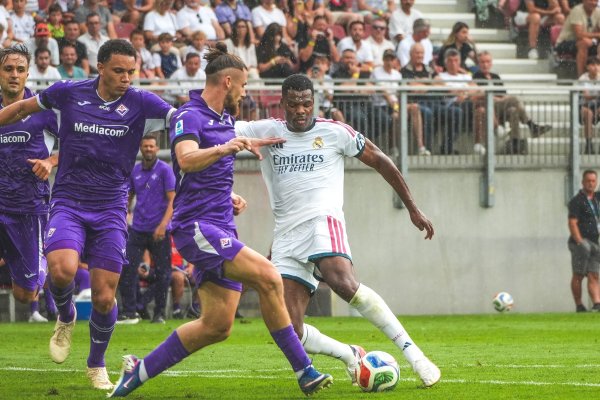 Ce notă a primit Drăgușin după ce a fost integralist în Real Madrid - Fiorentina: 4 goluri și o revenire spectaculoasă în amicalul disputat în Austria