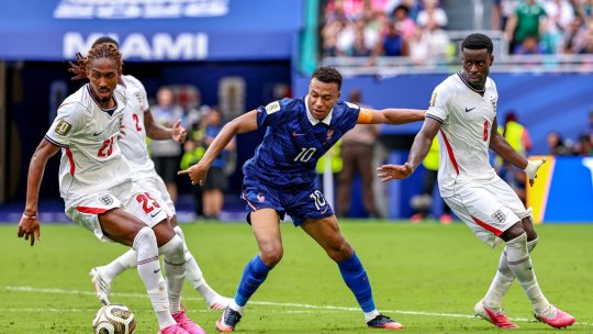Inter dă lovitura pe piața transferurilor! Djed Spence, tot mai aproape de Milano. Ce se întâmplă cu Luis Henrique