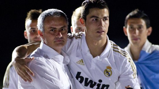 După 13 ani, Mourinho a dezvăluit cum a ”otrăvit” vestiarul lui Real Madrid: ”Război!”