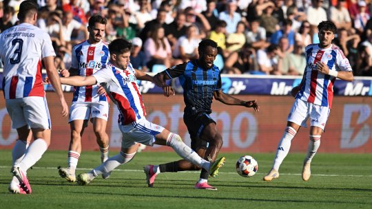 Oțelul Galați - Universitatea Craiova 0-0, ACUM, pe iAMsport.ro. Misiune infernală pentru campioană! Crețu a văzut roșu în minutul 29