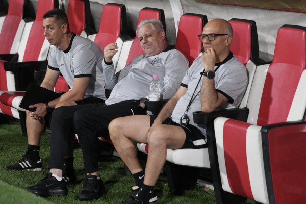 Crede că Șumudică ar putea pleca mai devreme de la CFR Cluj: ”Are viață grea acolo”
