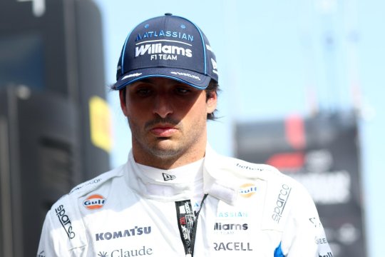 Carlos Sainz vrea să rămână la Williams pentru 2027. Culisele negocierilor