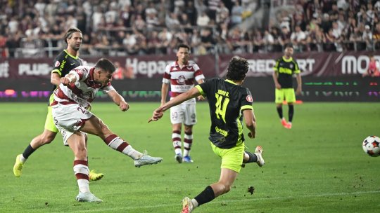 Rapid - CFR Cluj 3-1, ACUM, pe iAMsport.ro. Ardelenii au redus din diferență în startul reprizei secunde! Remus Răureanu și Radu Secoșan analizează partida!
