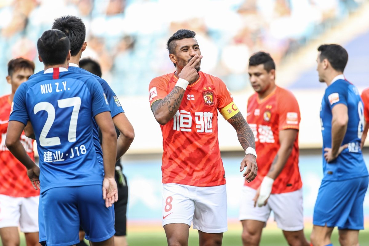 Paulinho a fost cumpărat de clubul chinez de la Barcelona pentru 42.000.000 de euro