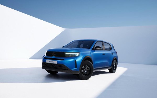 Opel, atac la Dacia Duster
