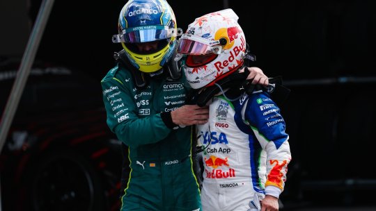 Alonso vede primele semne de viață la Aston Martin