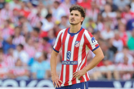 Decizie finală la Atletico Madrid! Răspunsul oficial pentru Barcelona în cazul lui Julian Alvarez