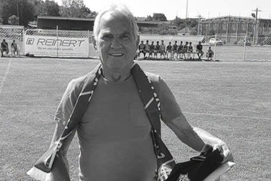 Încă o tragedie în fotbalul românesc. Legenda unui club a murit în urma unui incendiu