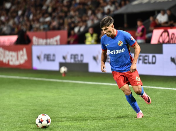 FCSB - UTA Arad 0-0, ACUM, pe iAMsport.ro. Roș-albaștrii vor să egaleze liderul Dinamo