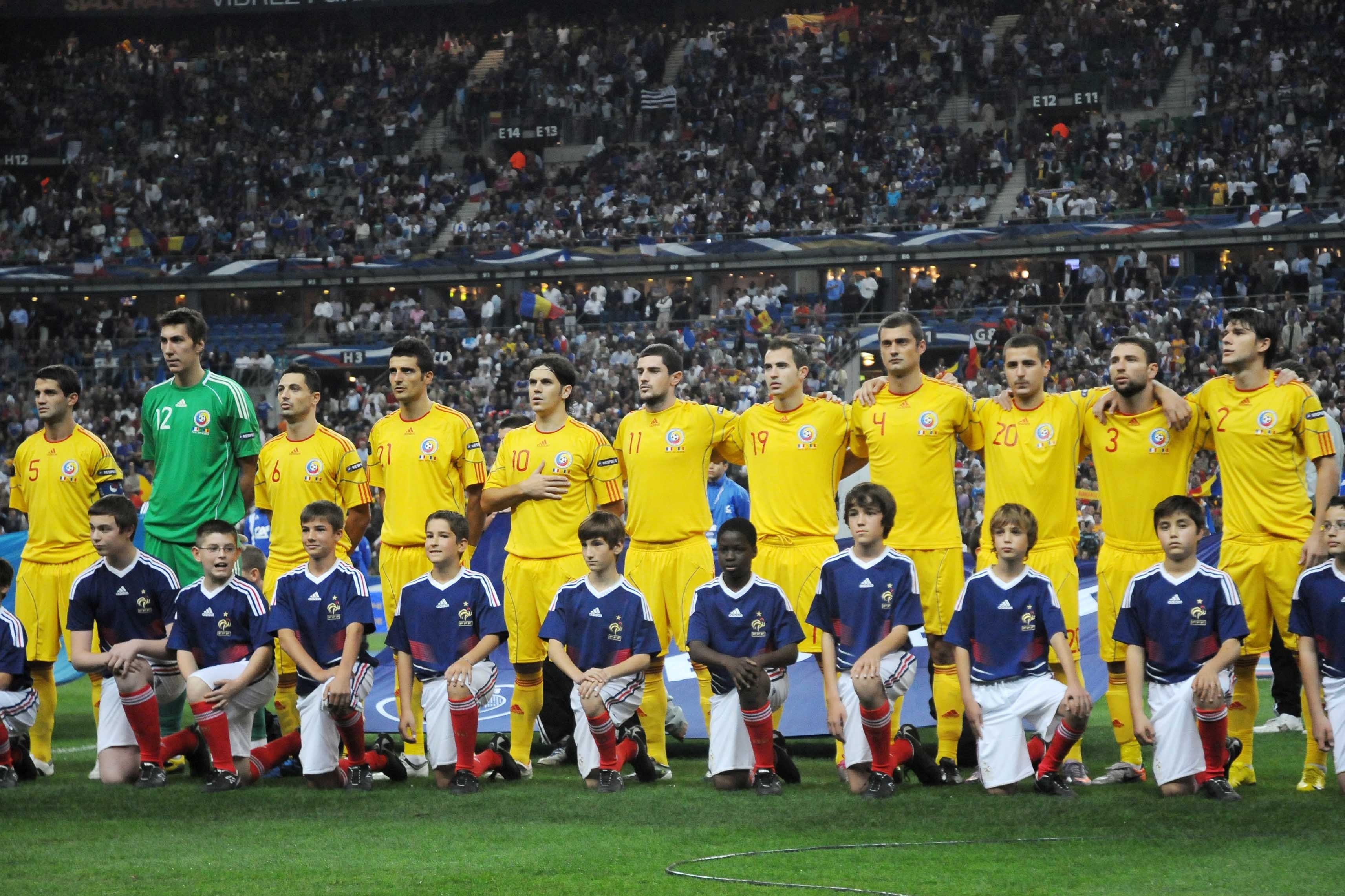 Patronul care și-a pus vestiarul în cap după ce a impus un fotbalist ca titular în fața antrenorului și a jucătorilor: ”Trebuia să-l duc la echipa națională!”