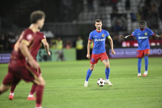 Tănase a rupt tăcerea după ce a plecat de la FCSB: ”S-au întâmplat anumite lucruri în ultimul timp”