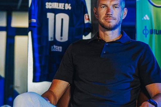 Edin Dzeko și-a decis viitorul. Unde va juca atacantul de 40 de ani din sezonul viitor