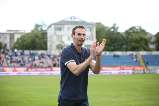 Măldărășanu îi ia apărarea jucătorului amenințat de Daniel Niculae: ”Nu ai cum să vorbești urât de el!”
