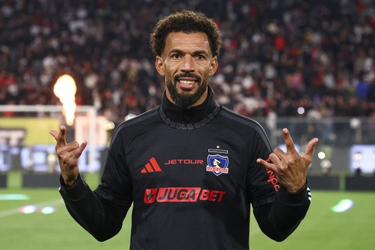 Vozinha, erou la Cupa Mondială 2026, a fost prezentat la noua echipă. A fost primit ca un star rock