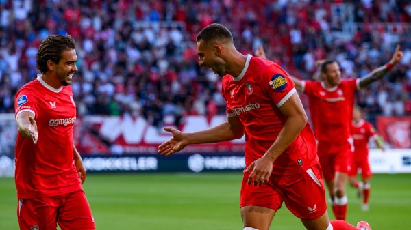 Twente a făcut scorul zilei în Conference League. Avalanșă de goluri