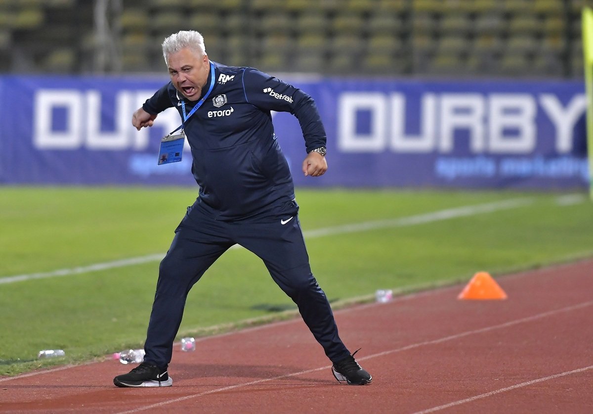 Marius Șumudică a mai fost la CFR Cluj, de unde a plecat însă cu scandal