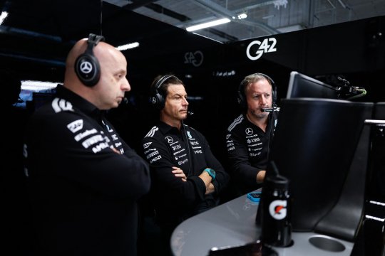 Mercedes mai are ași în mânecă. Ce spune șeful echipei despre programul de dezvoltare