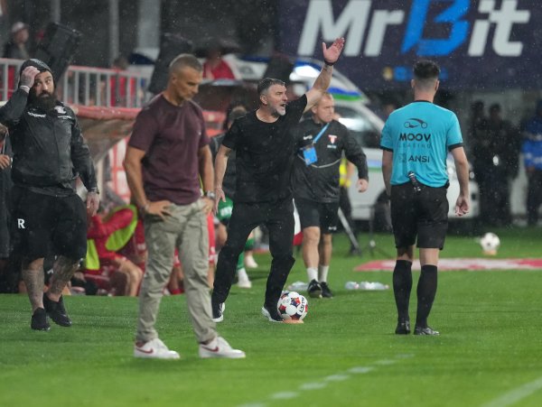 Adrian Mihalcea a anunțat un nou transfer după remiza cu Rapid: ”Vom vedea dacă vor mai veni alți jucători!”