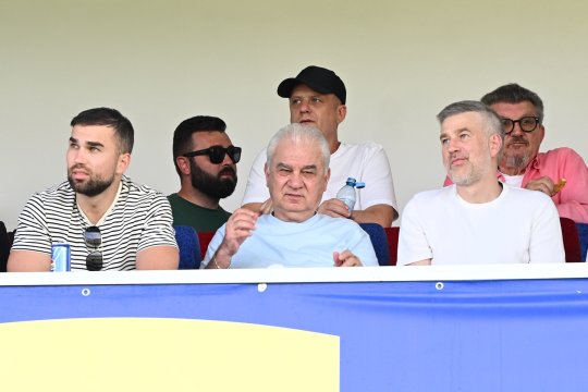 Un cunoscut regizor realizează un film despre Anghel și Edi Iordănescu