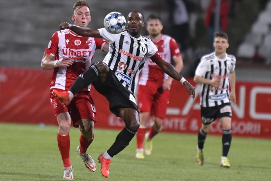 Fostul jucător de la Dinamo nu s-a înțeles la bani cu Universitatea Craiova și a semnat cu unul dintre cele mai titrate cluburi ale Franței