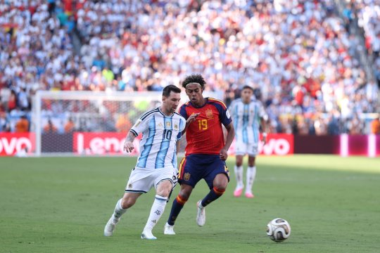 Leo Messi, în discuții să preia încă un club din Spania! Ce problemă ar putea apărea pentru argentinian