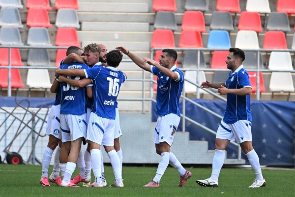 Rezultate Liga 2: CSM Slatina rămâne lider neînvins în Liga 2! Poli Timișoara a întors scorul cu Ștefănești. Eșec pentru Ionuț Chirilă în fața Chiajnei