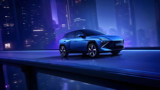 OMODA 4, lasare oficială la Paris. Debut european și pentru noul Super AI Cockpit