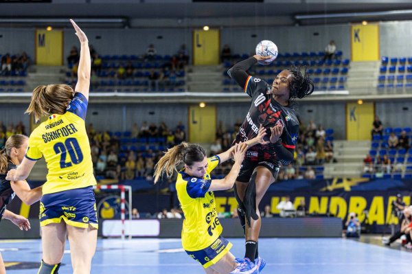 Gloria Bistrița, înfrângere drastică în fața lui Metz în Liga Campionilor