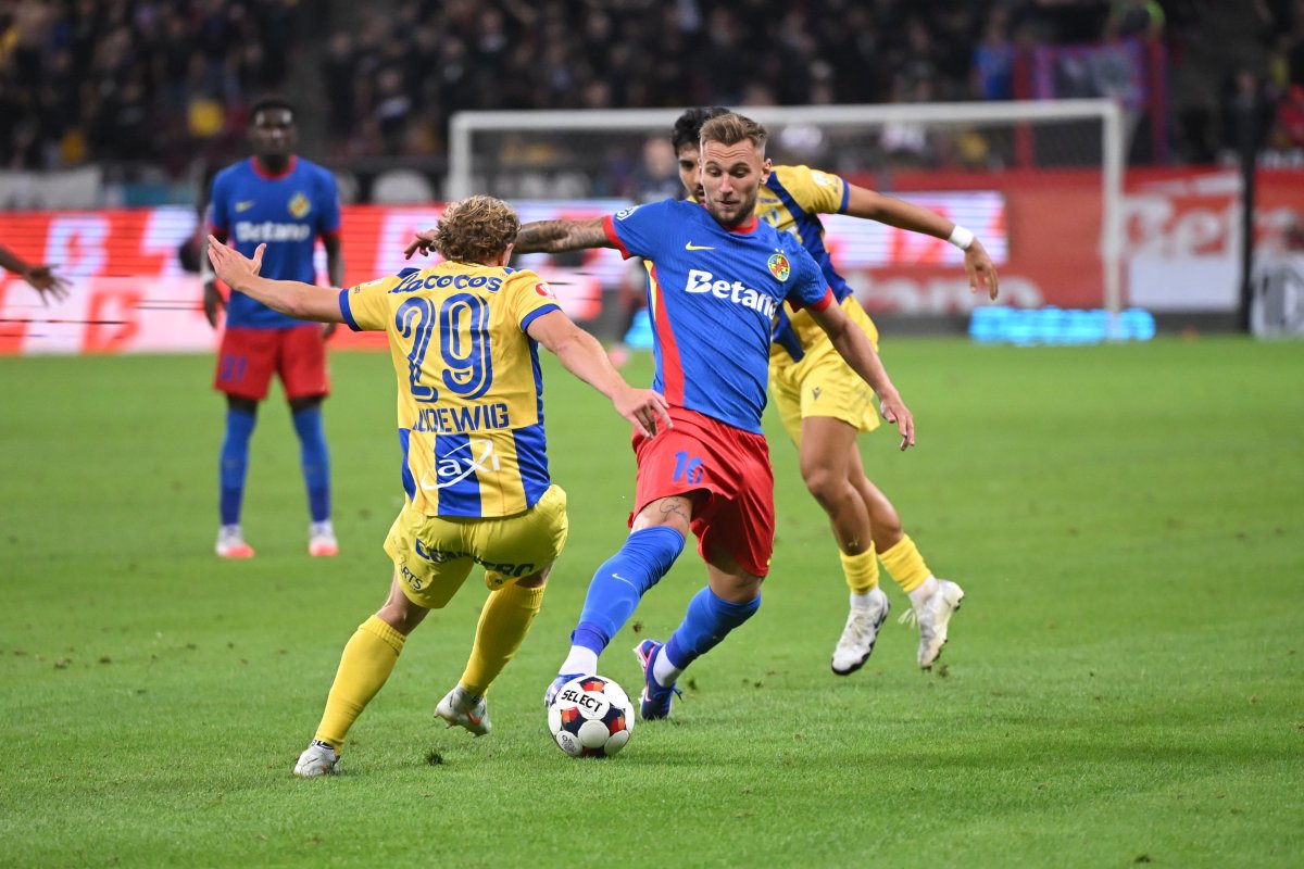 Denis Drăguș a fost dorit insistent la FCSB de Gigi Becali