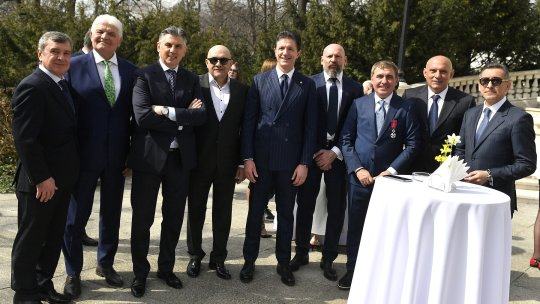 Șterge pe jos cu componentul Generației de Aur: ”Proctologul lui Burleanu! Am fost de 1.000 de ori mai bun fotbalist decât el”