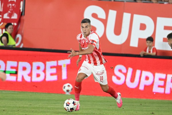 Sporting Liești - Dinamo 0-1 și Gloria Bistrița - Csikszereda 0-1, ACUM, pe iAMsport.ro. Prima etapă a fazei grupelor Cupei României continuă! Victorii pentru UTA și Corvinul