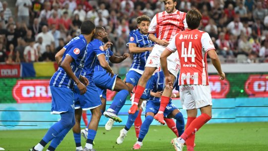 Dinamo - Farul 2-0, ACUM, pe iAMsport.ro. Mărginean a majorat avantajul ”câinilor” înainte de pauză!