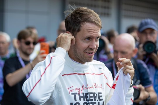 Sebastian Vettel, pregătit să-i cedeze lui Kimi Antonelli un record istoric: ”Aș fi foarte fericit pentru el!”
